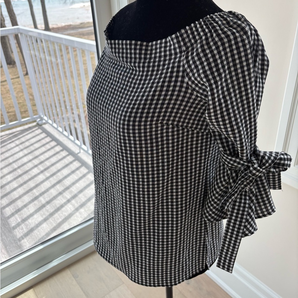 H&M Black and White Gingham Off-Shoulder Top with Tie Sleeve